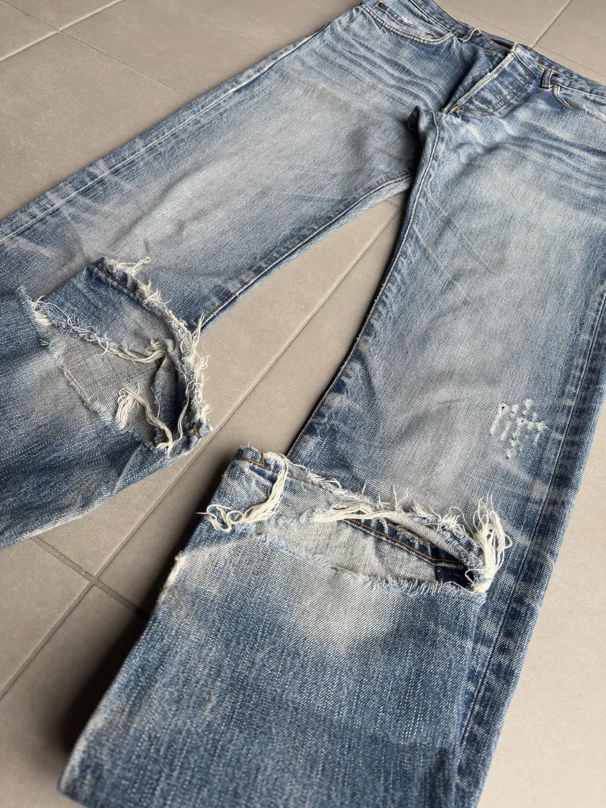 Dior homme AW06 “these grey days” washed clawmark jeans